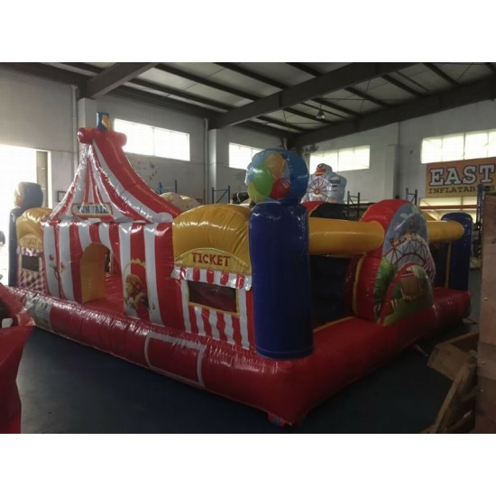 Parcours D'obstacles Carnival Playland